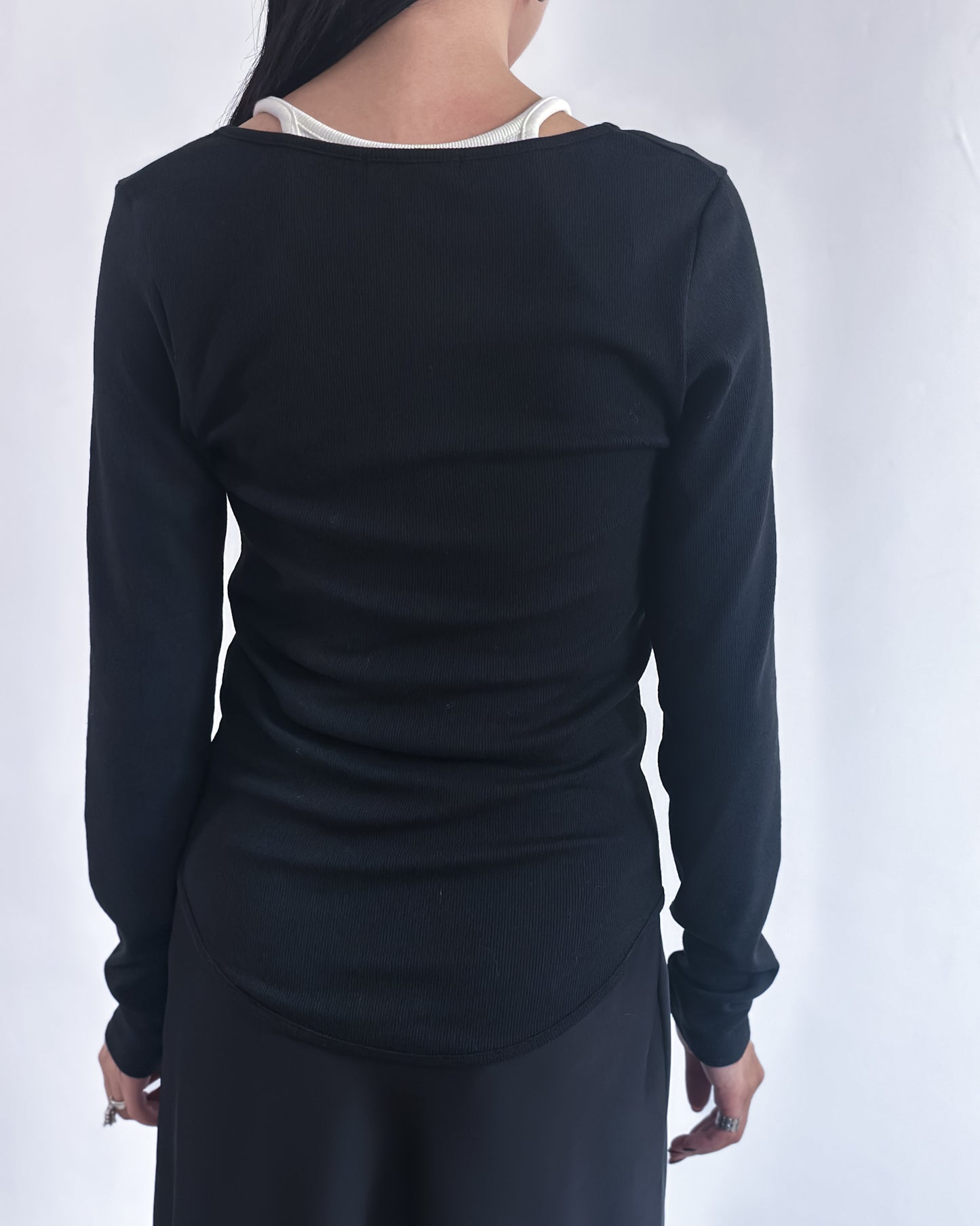 V領修腰彈性上衣 黑色