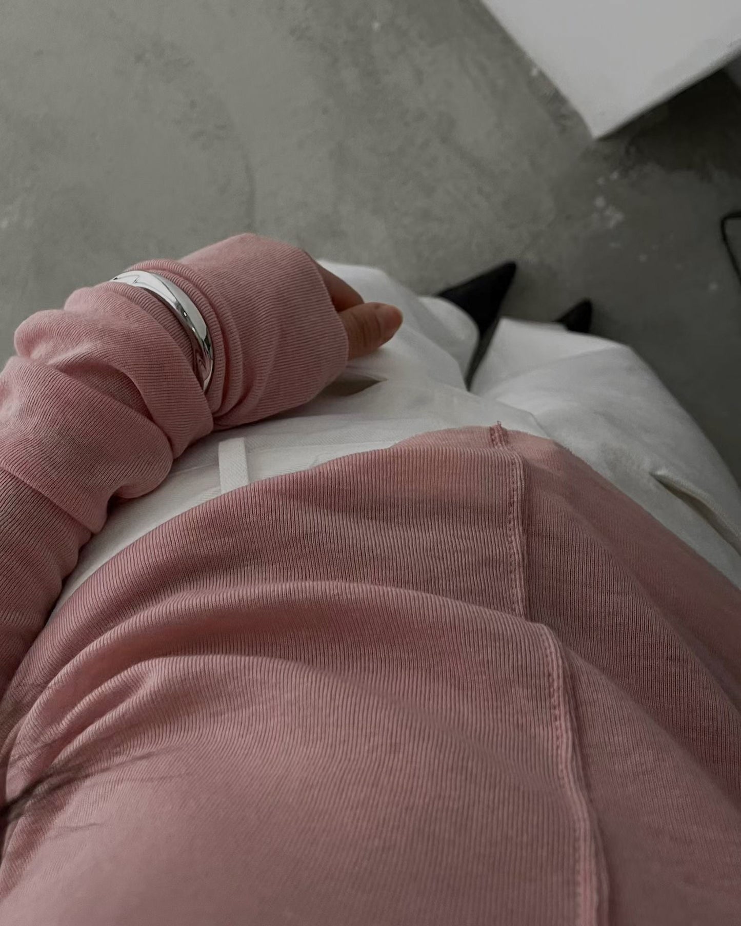 前後兩穿半高領上衣 深米色