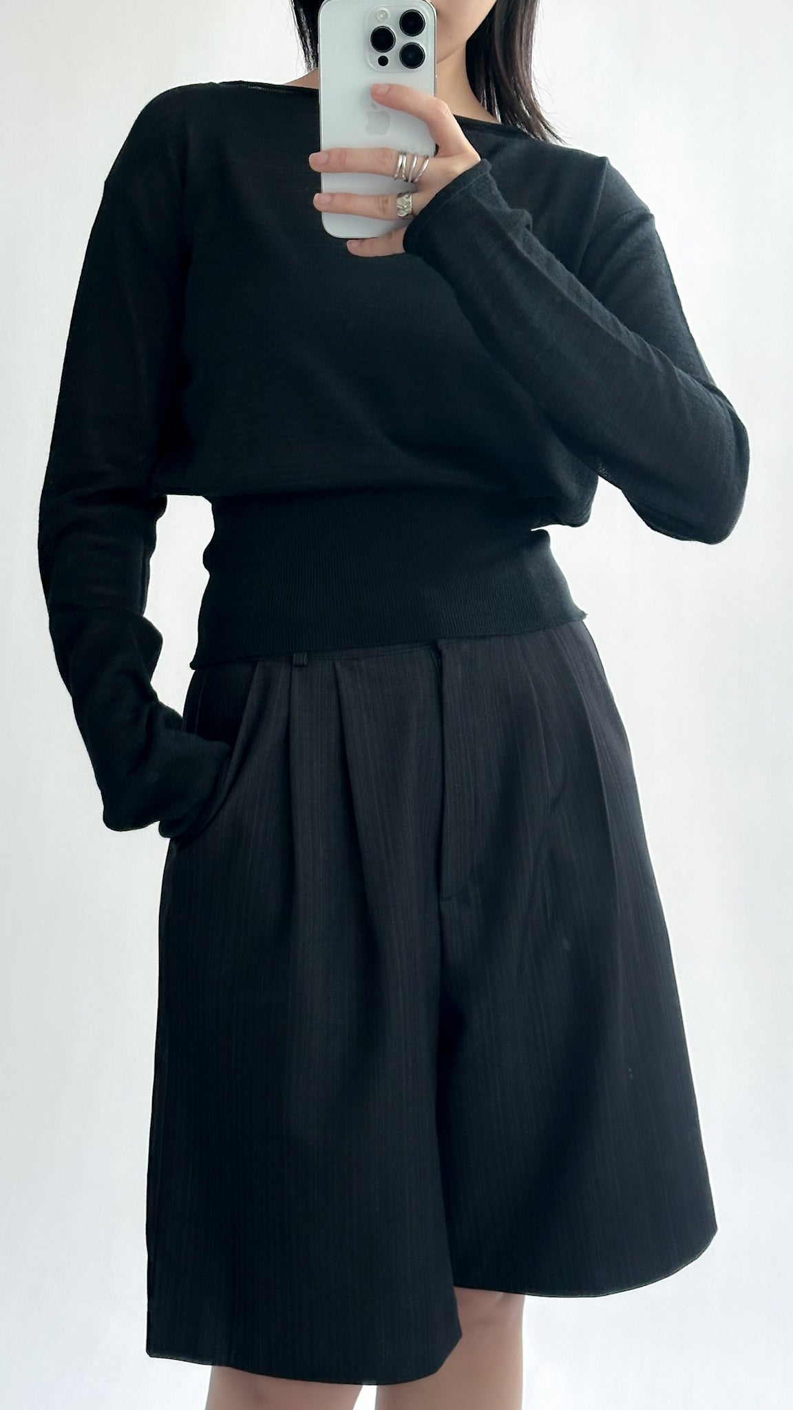 一字領束腰薄冷衫 - 黑色