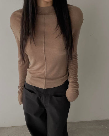 前後兩穿半高領上衣 深米色