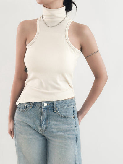 後腰綁帶高領Bratop