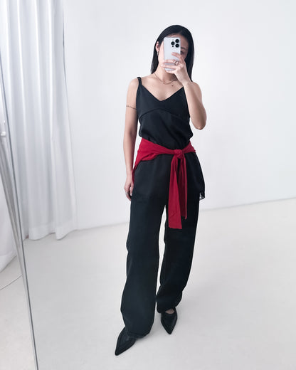 黑色直腳彈性牛仔褲