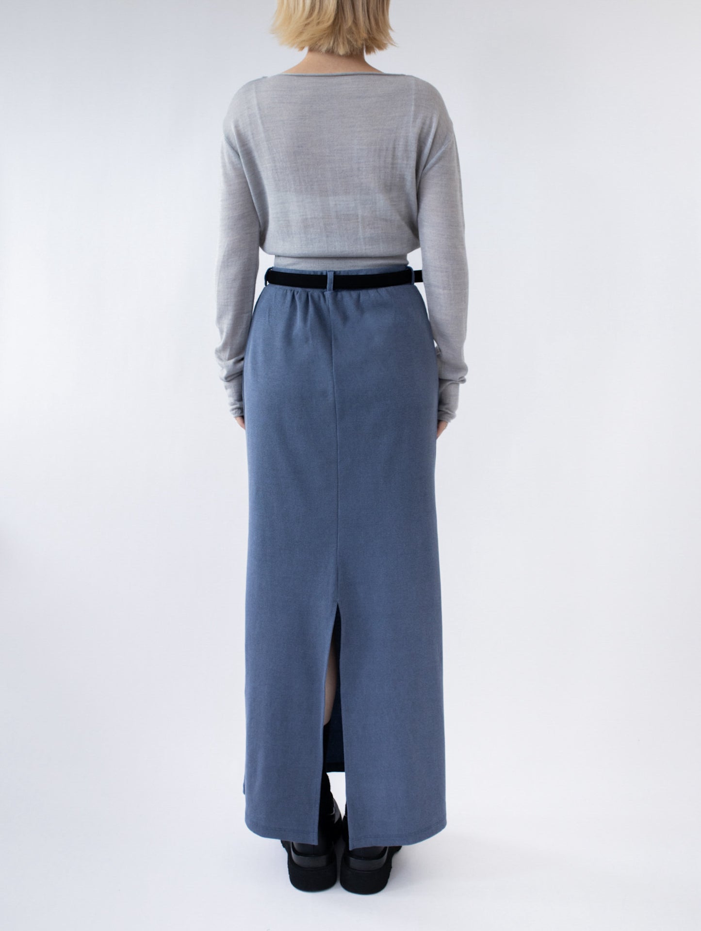 一字領束腰薄冷衫 - 黑色