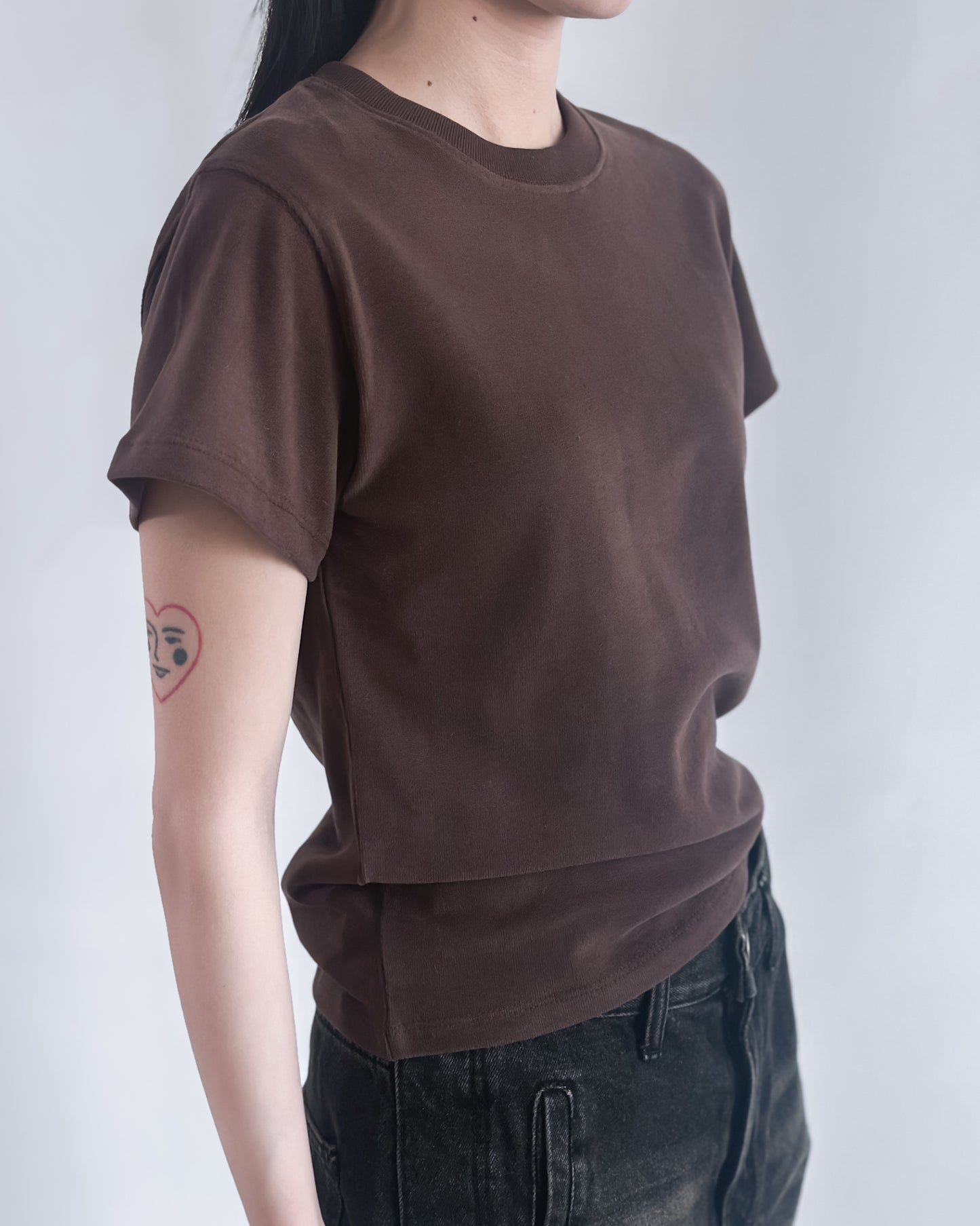 羊毛絨彈性薄素Tee 深啡色