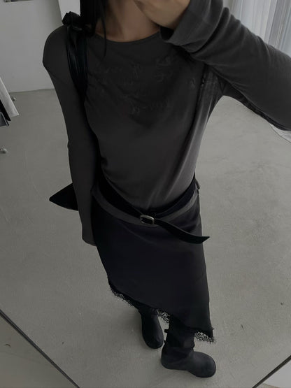 高質緞面蕾絲斜邊半長裙 黑色