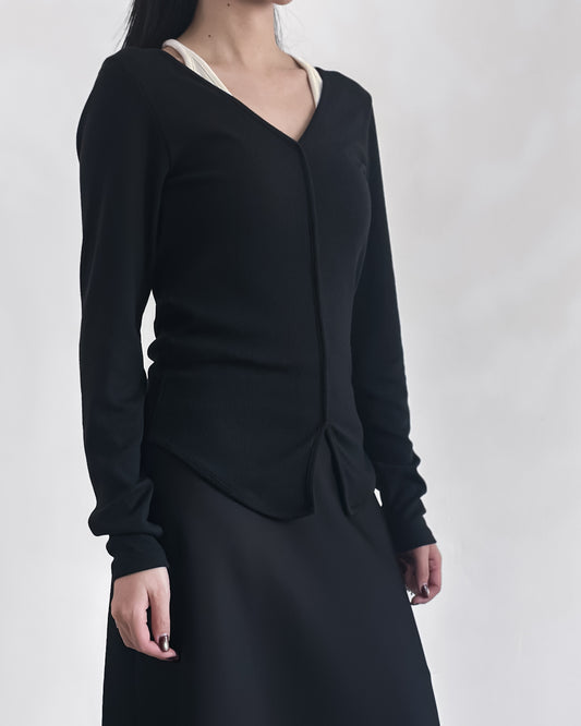 V領修腰彈性上衣 黑色