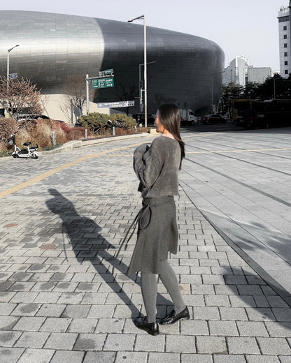 不規則收邊羊毛半截裙 - 深灰色