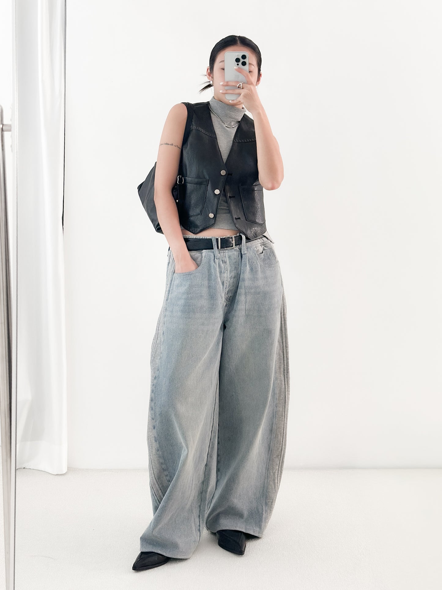 後腰綁帶高領Bratop