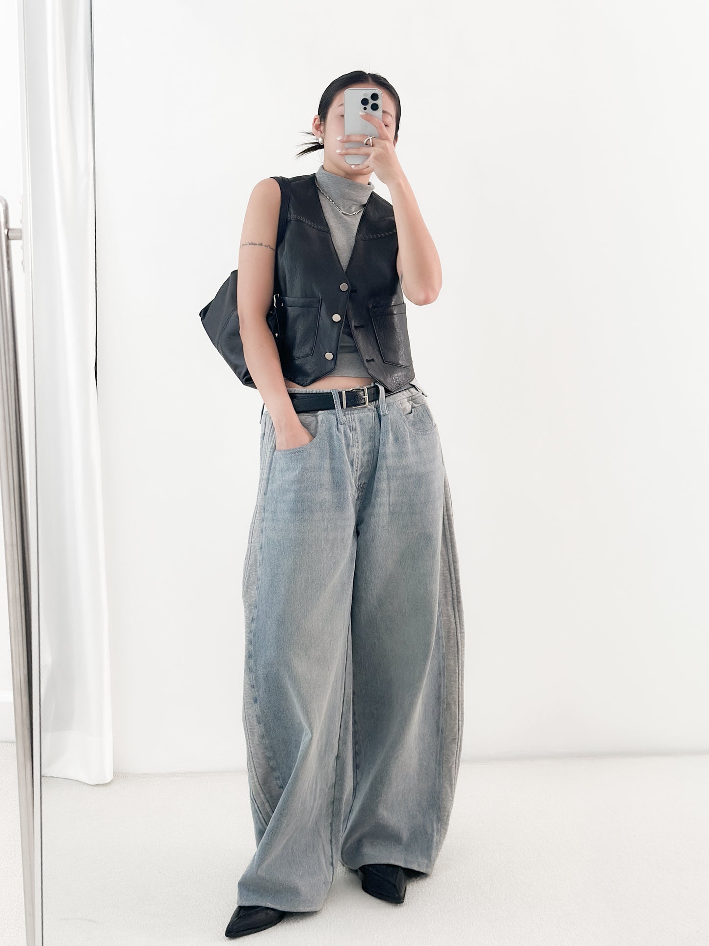 後腰綁帶高領Bratop