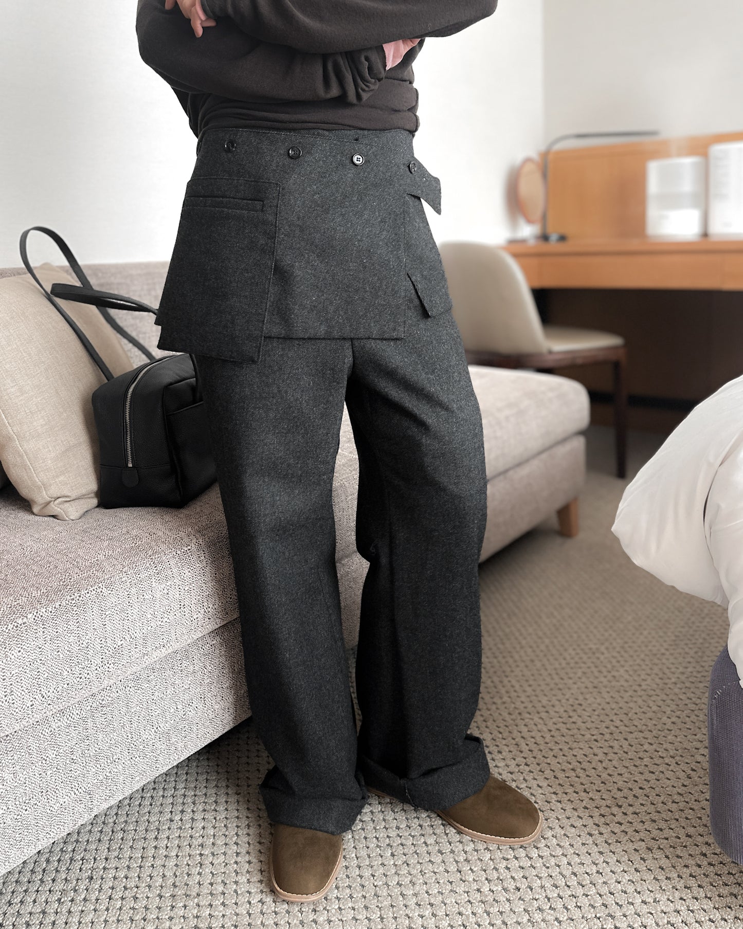 (可拆式裙片)薄羊毛直筒長褲 - 深灰色