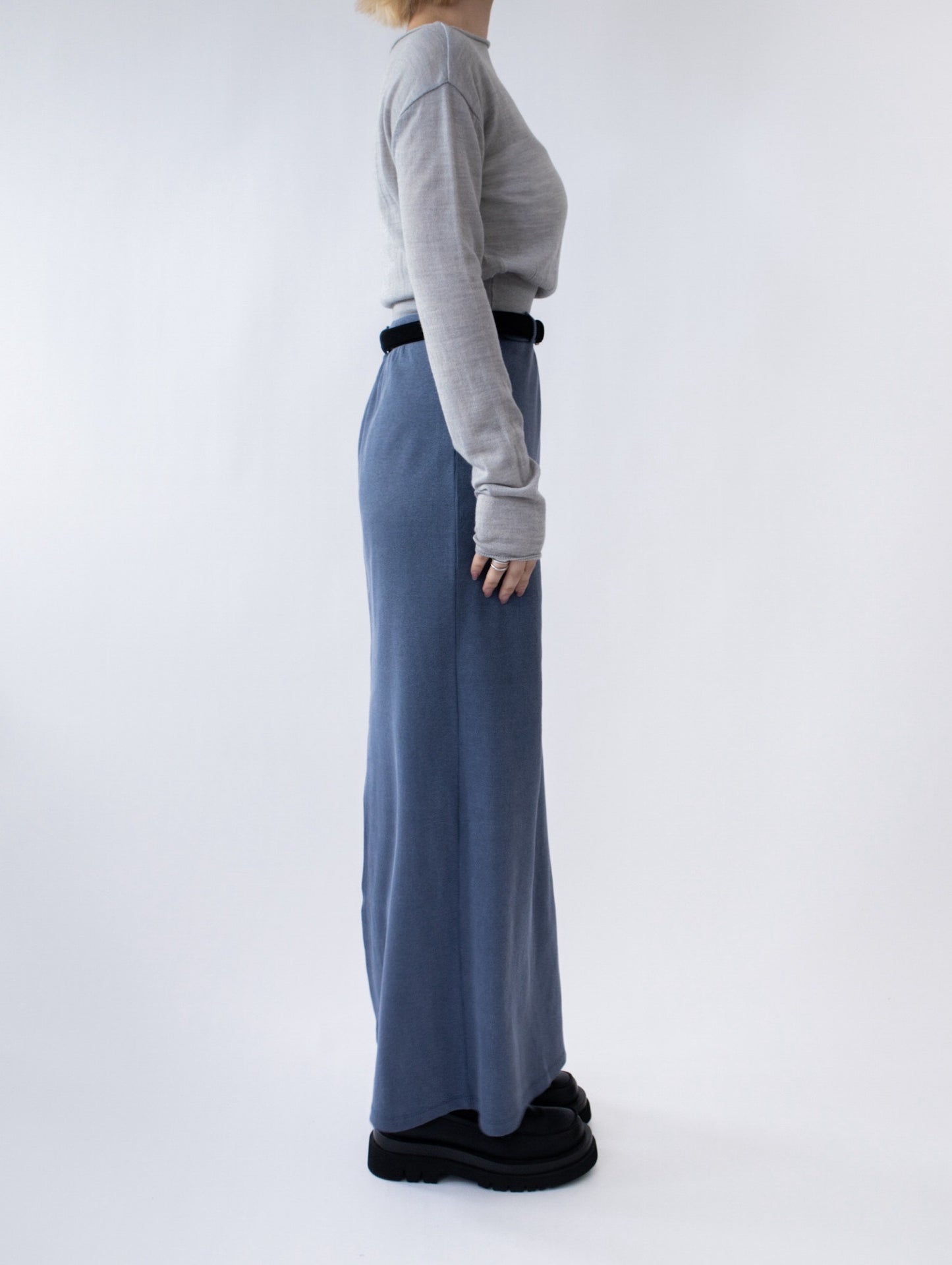 一字領束腰薄冷衫 - 黑色