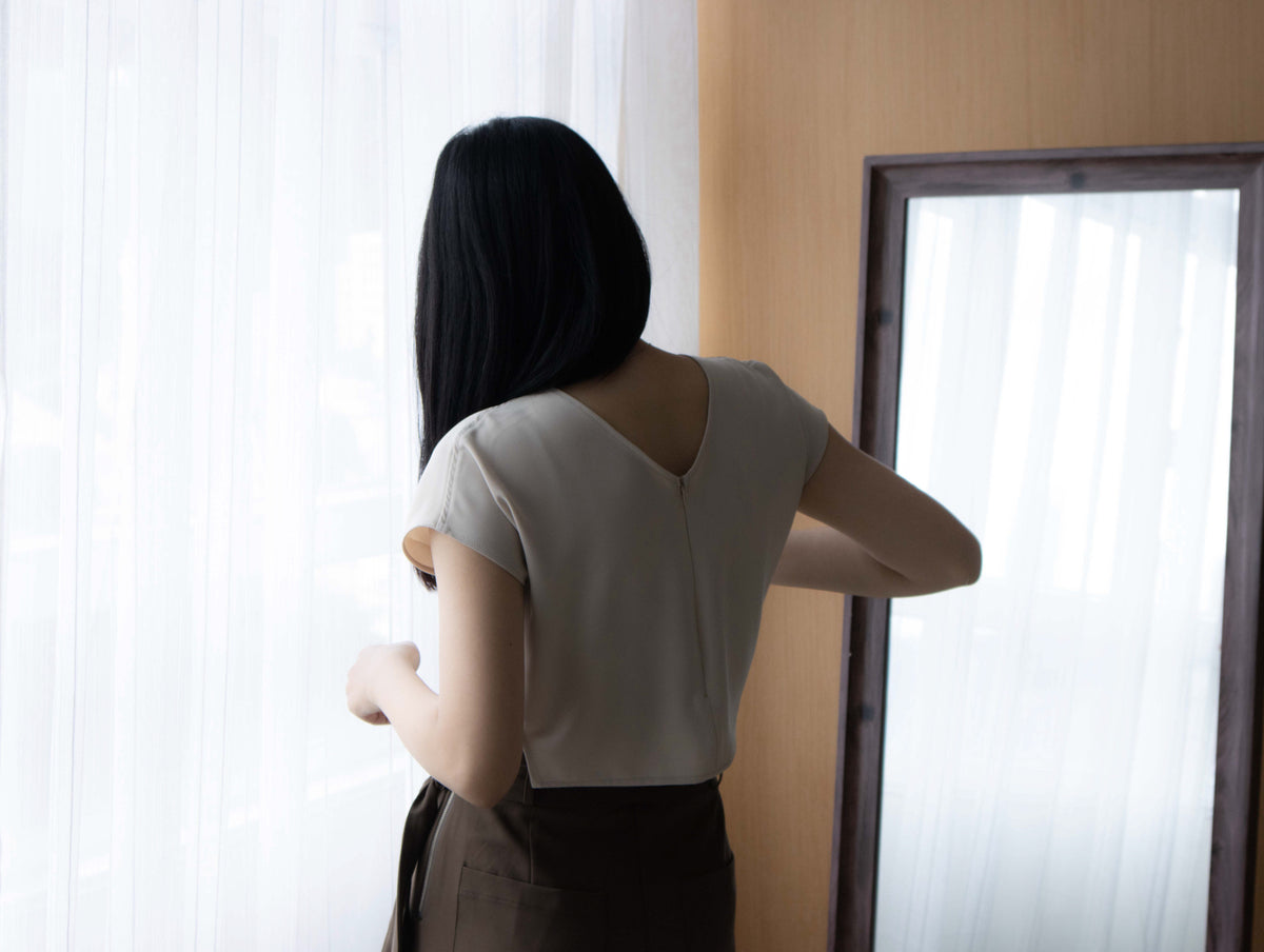 Élan 前後兩穿微光澤西裝上衣 (米色)