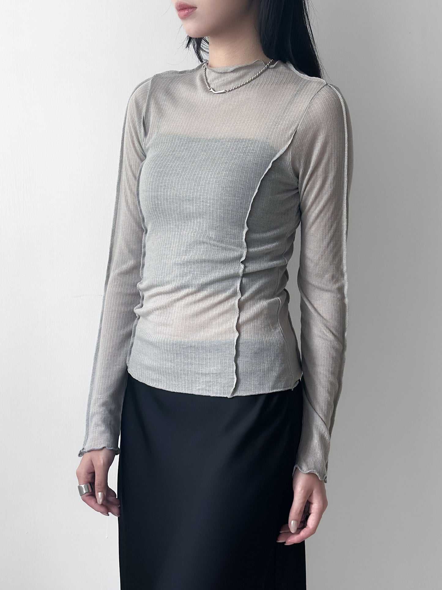 捲邊車線修腰上衣 淺灰色