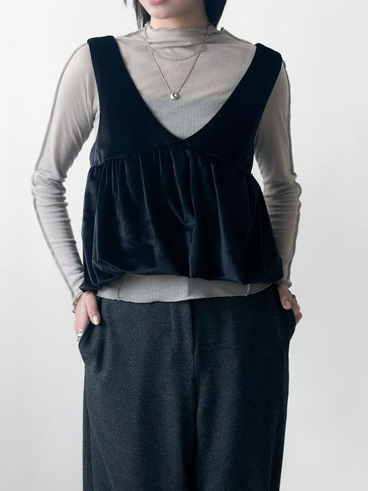 絨面V領背心 黑色