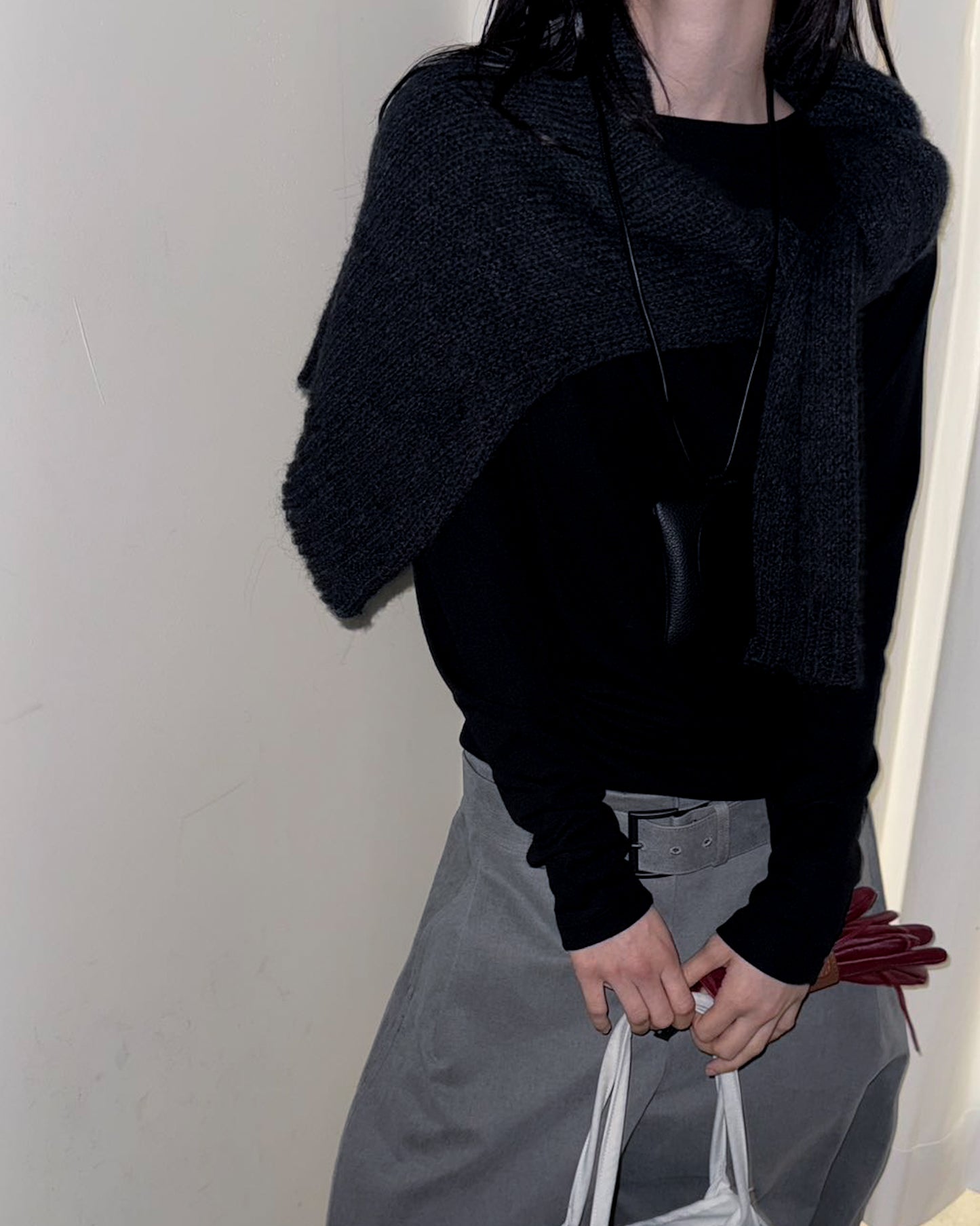 基本款圓領後車線上衣 - 黑色