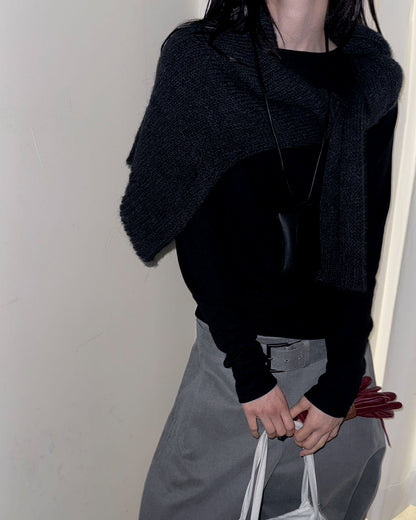 基本款圓領後車線上衣 - 黑色