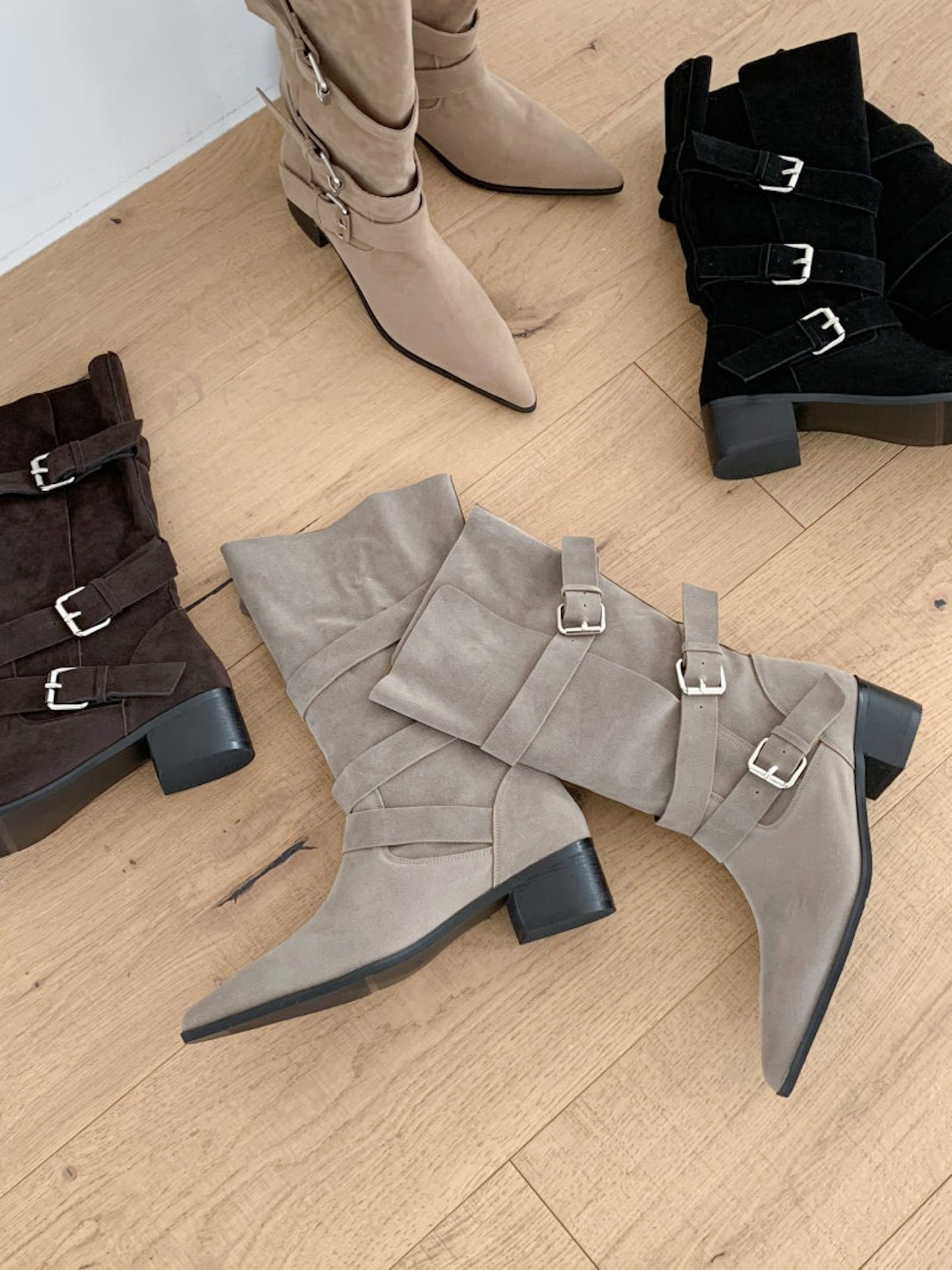 麂皮反褶尖頭靴