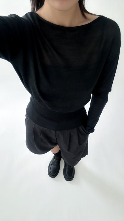 一字領束腰薄冷衫 - 黑色