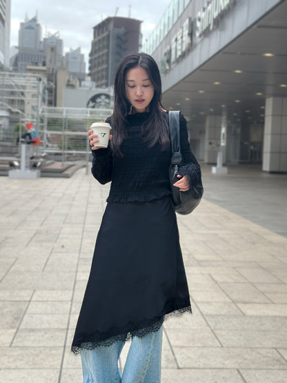 高質緞面蕾絲斜邊半長裙 白色