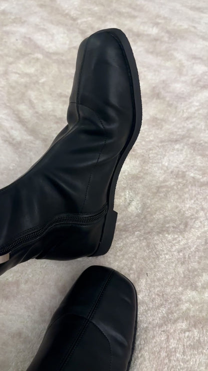 方圓頭貼腳平底靴